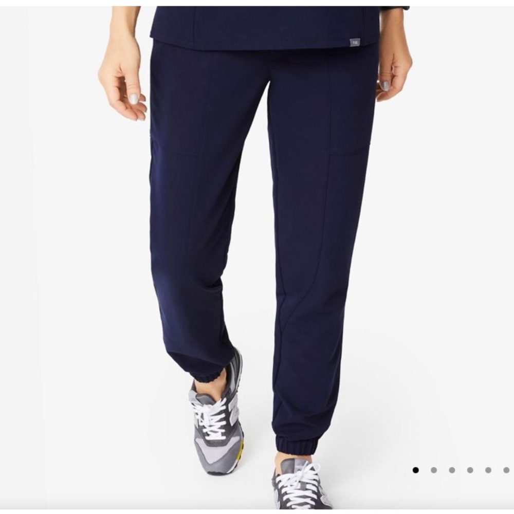 FIGS navy Asan joggers- S